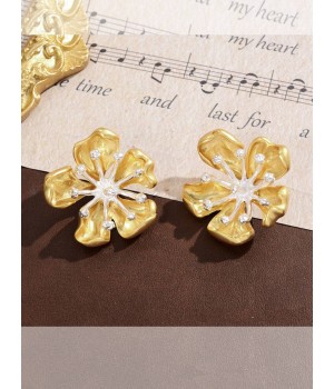 Gold Flower Pearl Stud Earrings